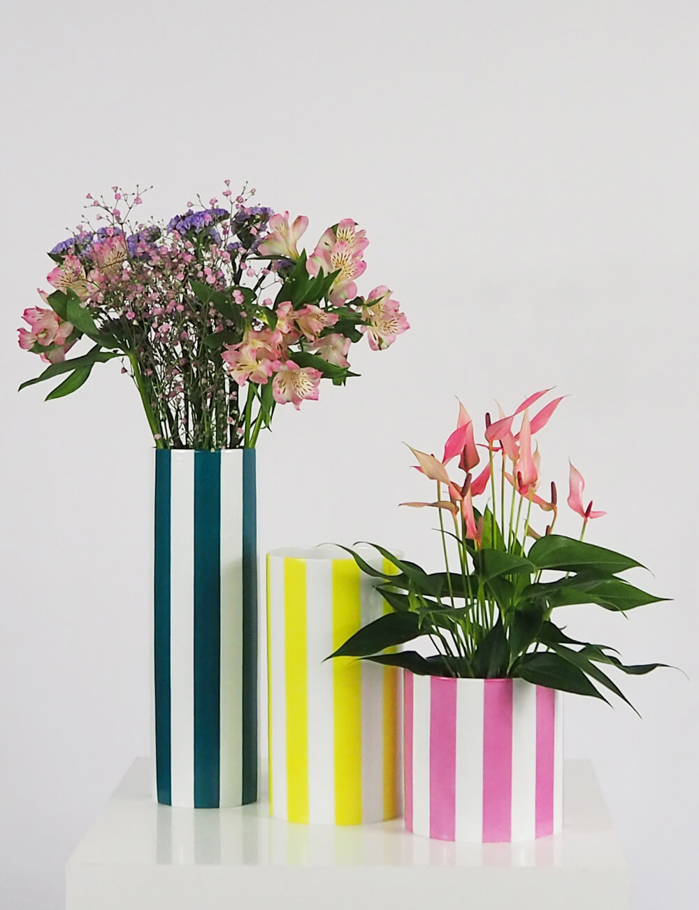 Vases trio noir vert turquoise jaune citron rose