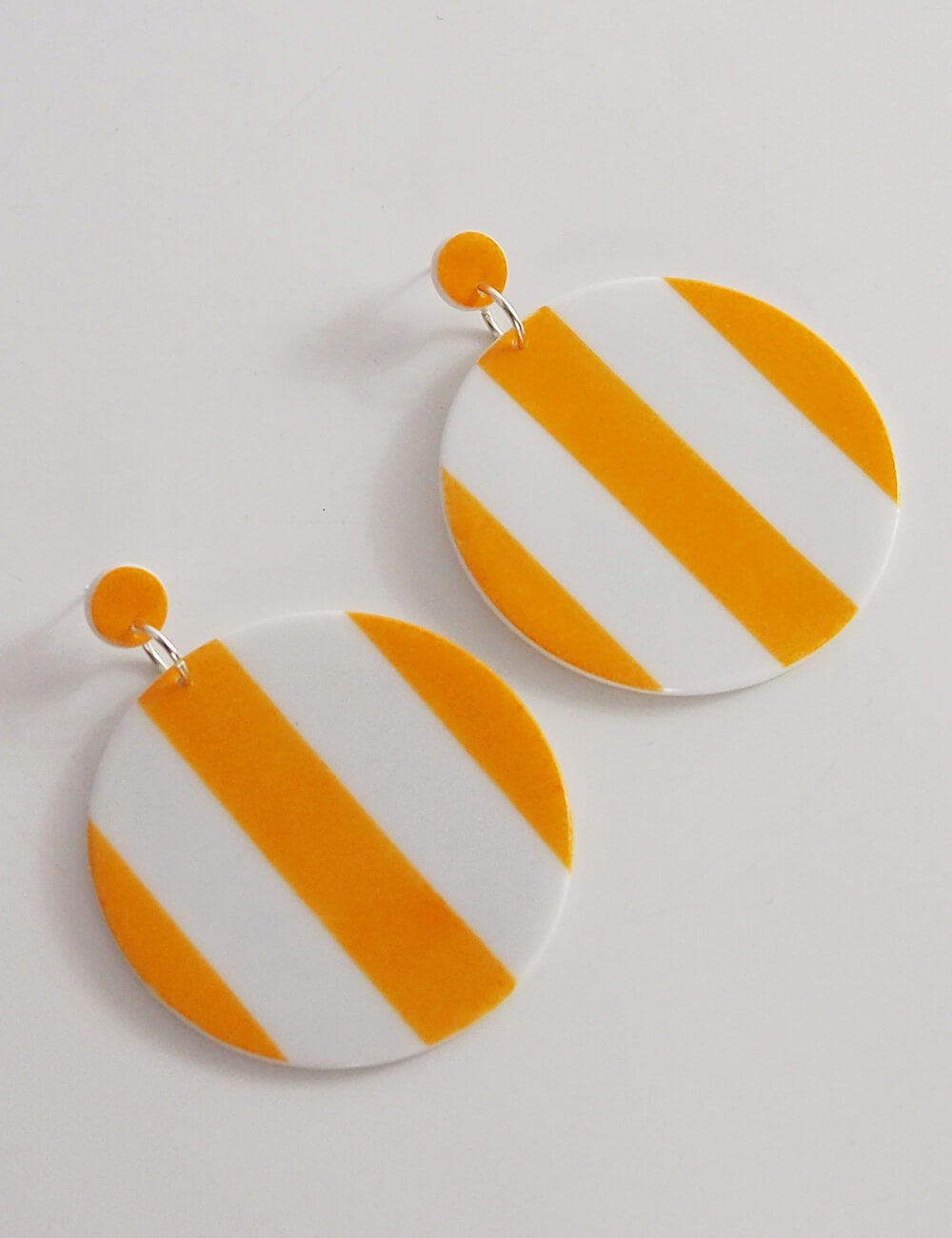 Plaques jaune oranger