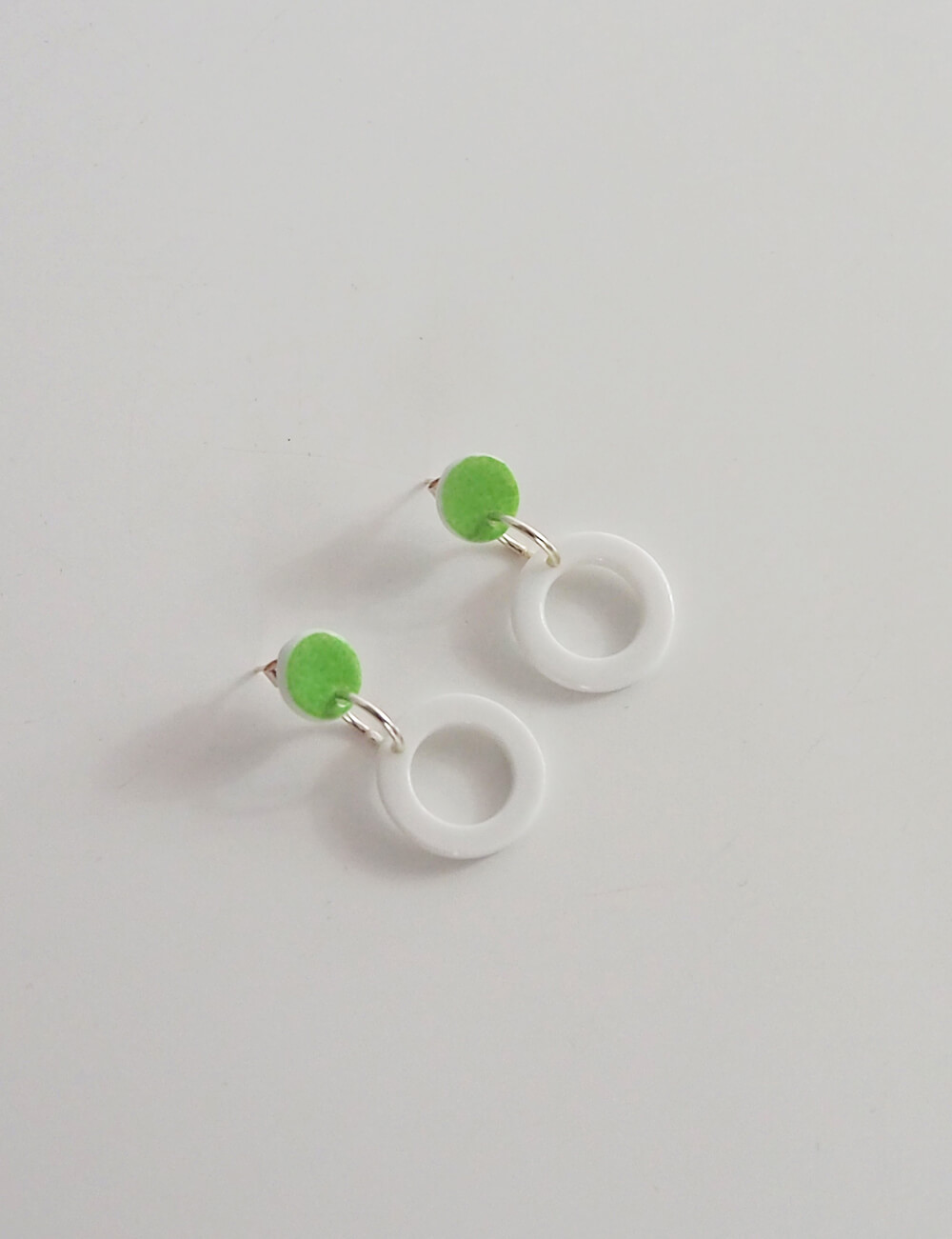 Boucles d'oreilles paris vert prairie