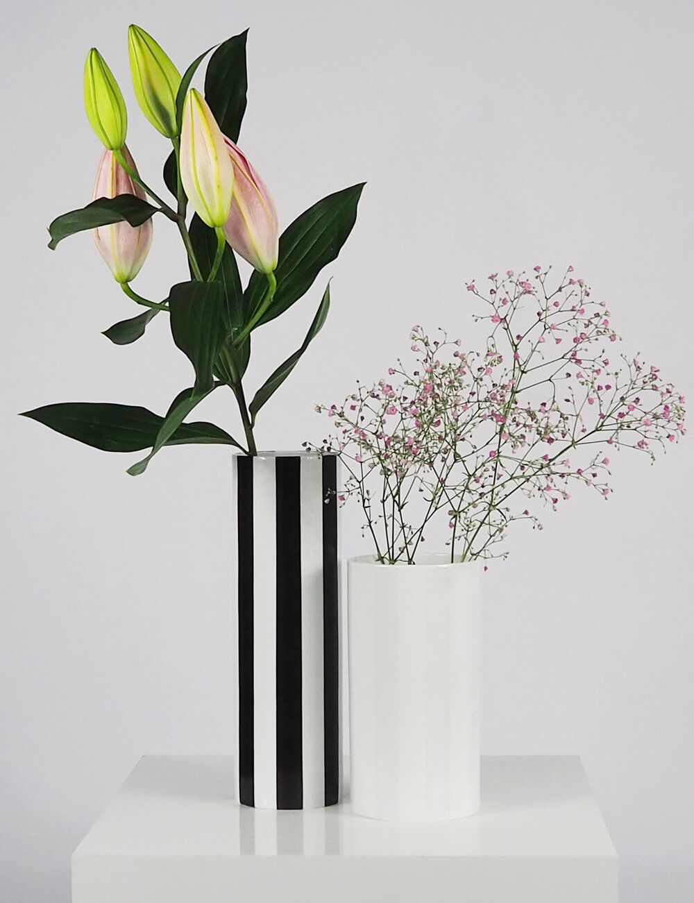 Vases duo blanc et noir